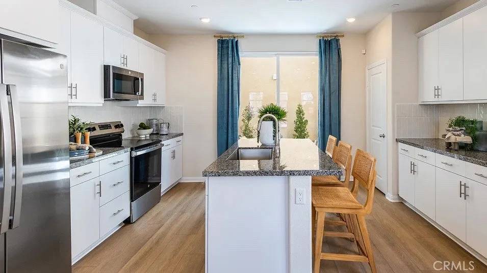 Rialto, CA 92376,1672 Phantom Lane