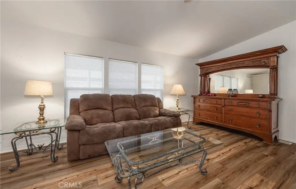Hemet, CA 92545,1250 N Kirby #181