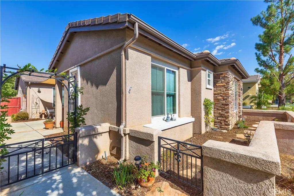 Hemet, CA 92545,245 Glenview Lane