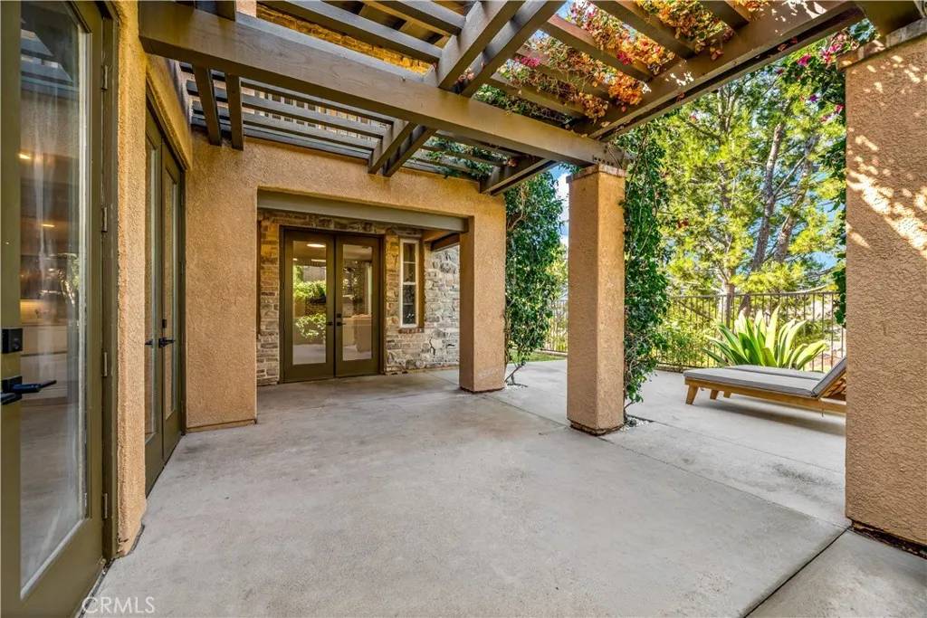 Ladera Ranch, CA 92694,6 Salvatore