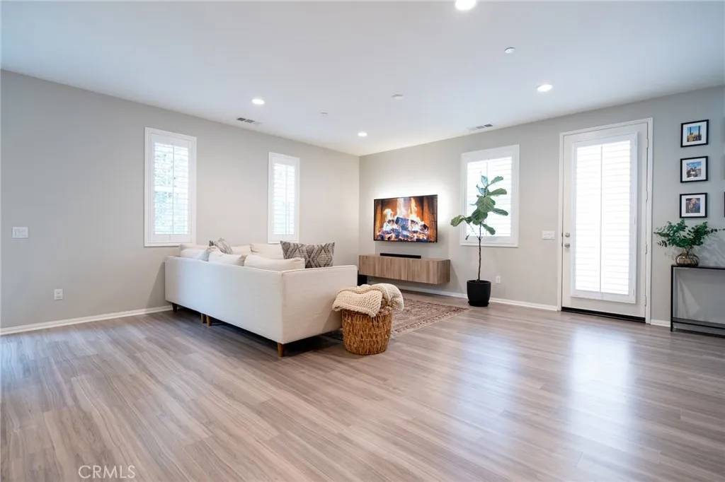 Temecula, CA 92592,42627 Indigo Place