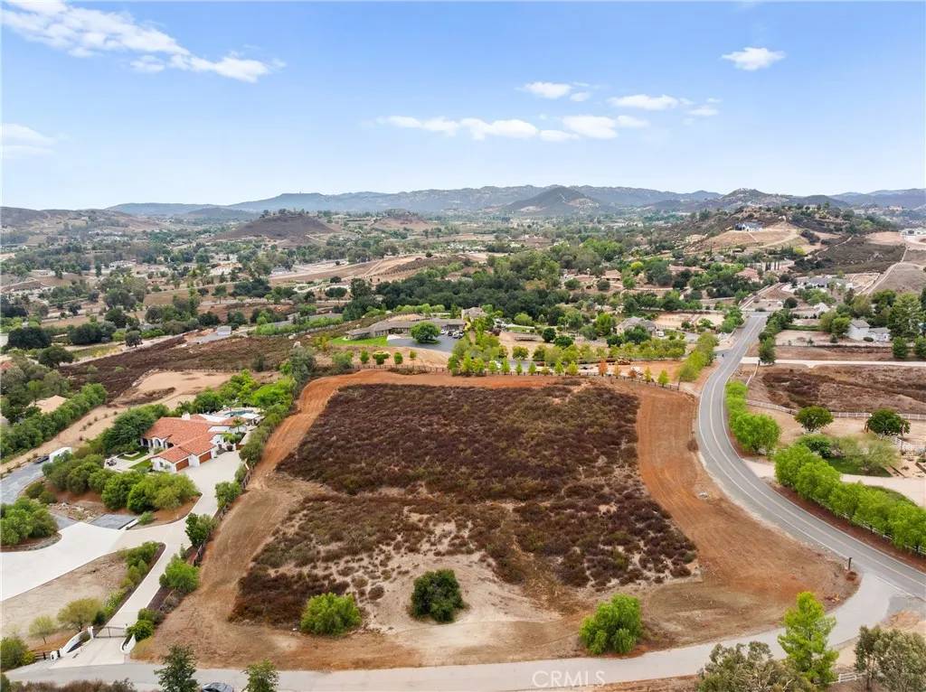 Murrieta, CA 92562,20405 Kyle