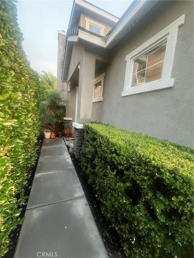 Lake Elsinore, CA 92532,34221 Toyon CT