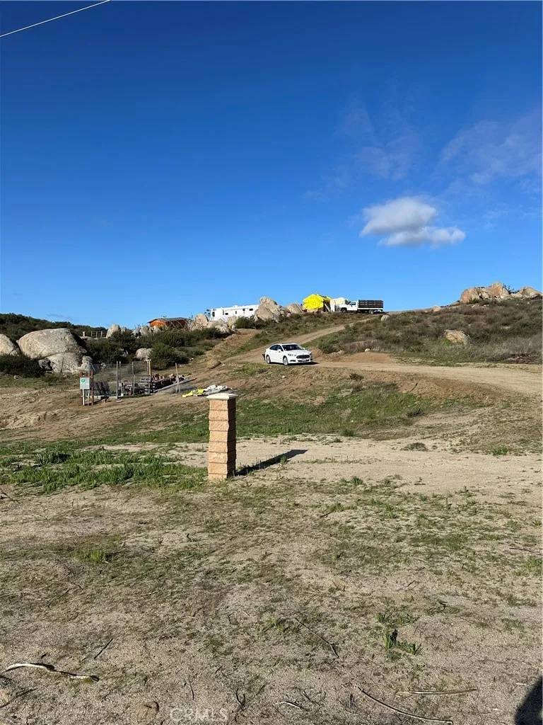 Hemet, CA 92544,41720 Oak Canyon