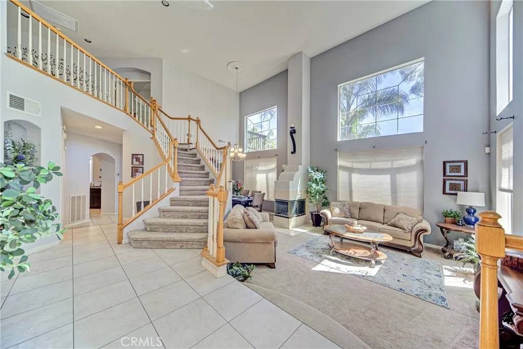 Murrieta, CA 92562,39944 Spicewood