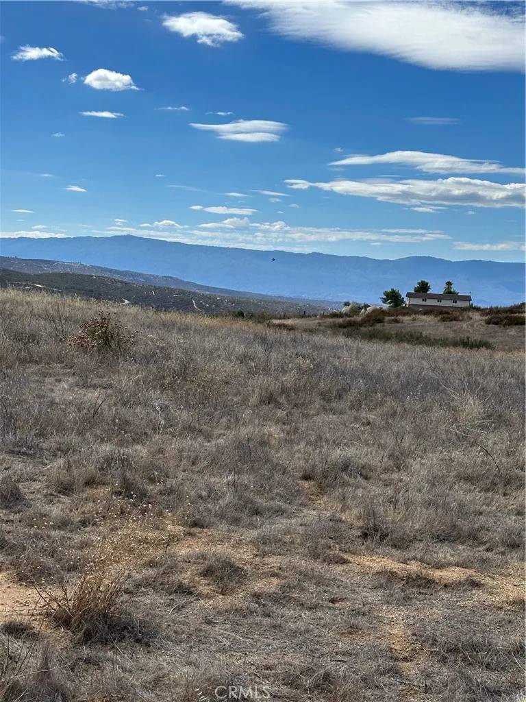 Hemet, CA 92544,15 Ridgewood