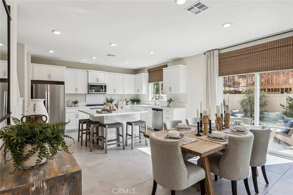 Indio, CA 92201,49351 Meadowlark Place