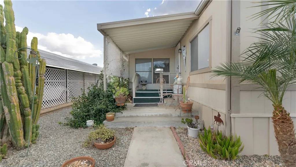 Hemet, CA 92545,5001 W Florida #224