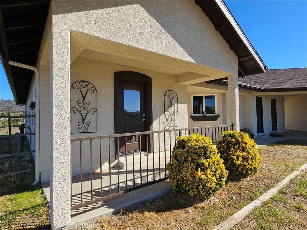 Aguanga, CA 92536,49412 Kiowa Drive