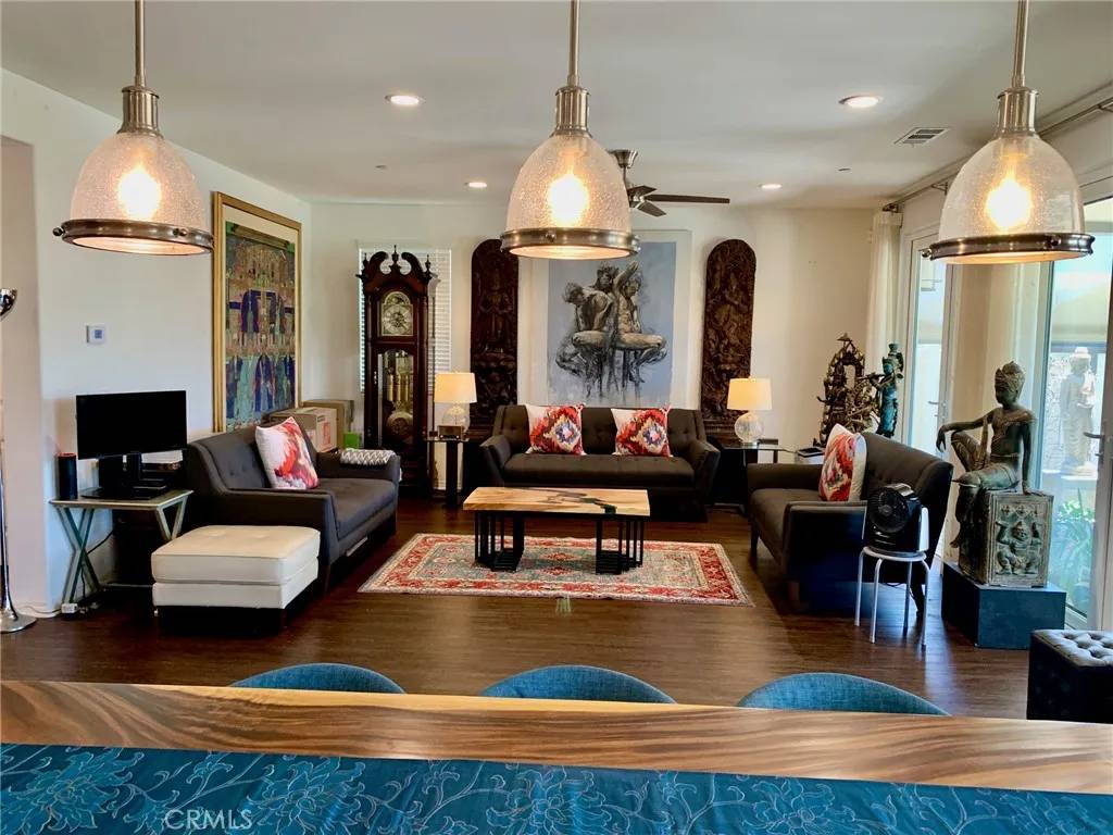 Murrieta, CA 92563,28667 Clearview