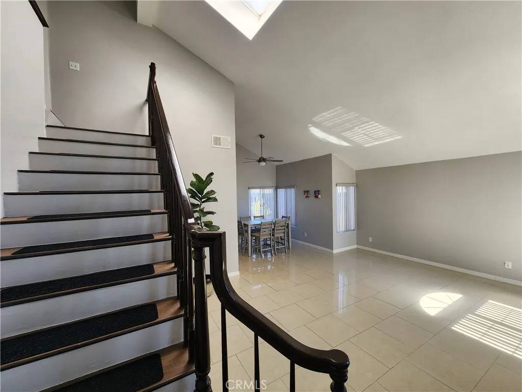 Murrieta, CA 92562,39411 Dapple