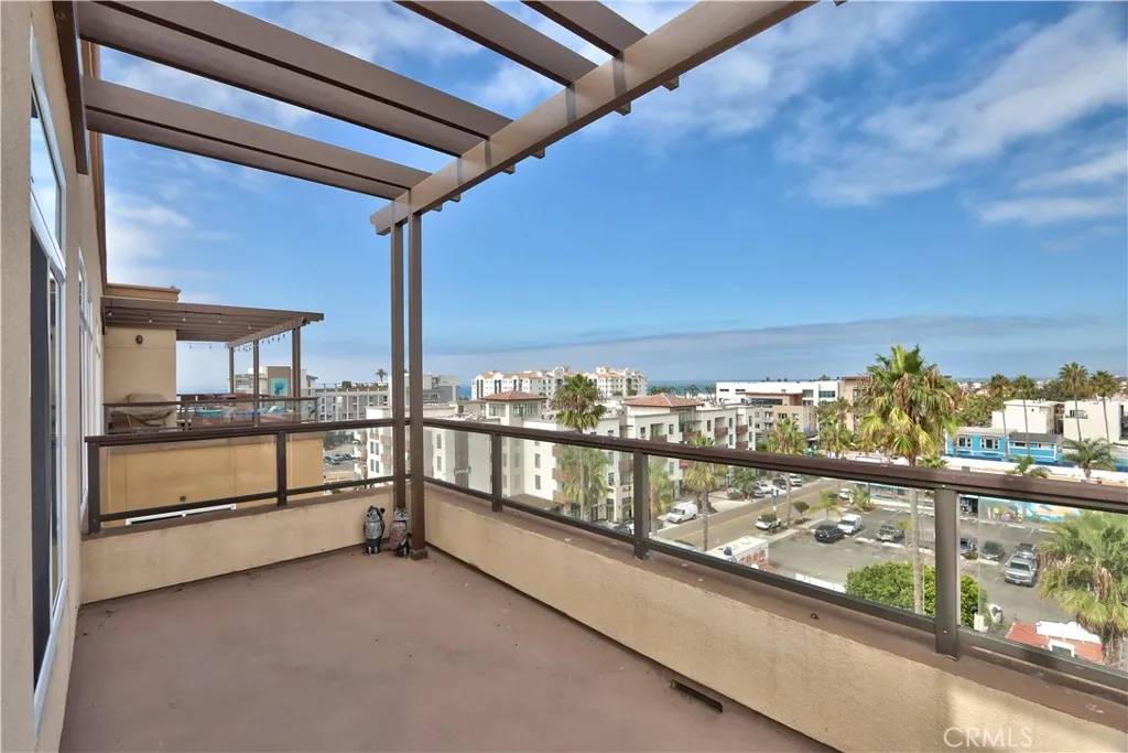 Oceanside, CA 92054,301 Mission Avenue #602