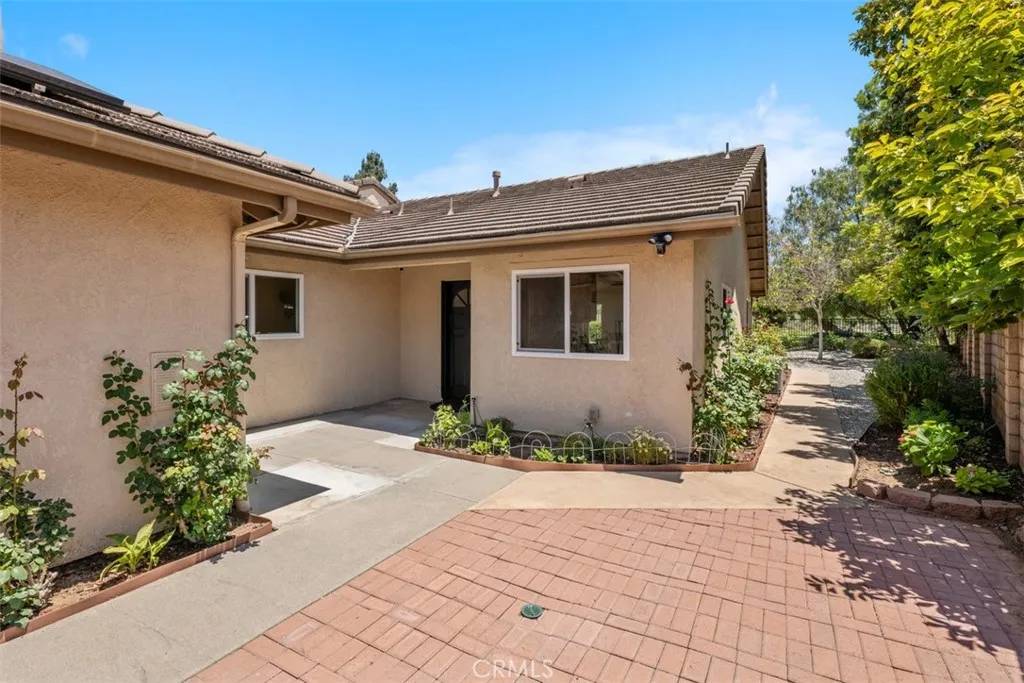 Fallbrook, CA 92028,4346 Los Padres Drive