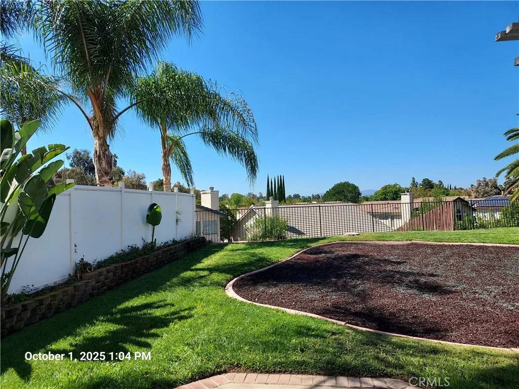 Temecula, CA 92591,40523 Windsor