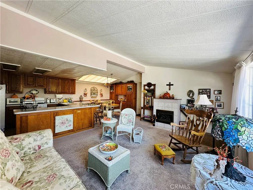 San Jacinto, CA 92583,2230 Lake Park #193