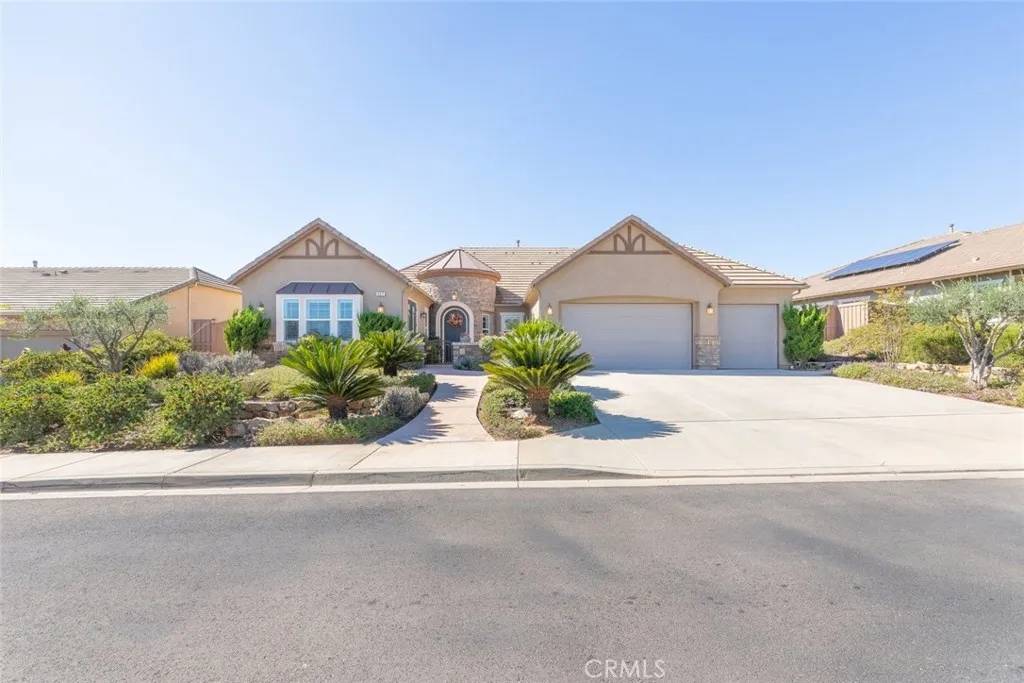 Fallbrook, CA 92028,227 Tom McGuinness Jr Circle