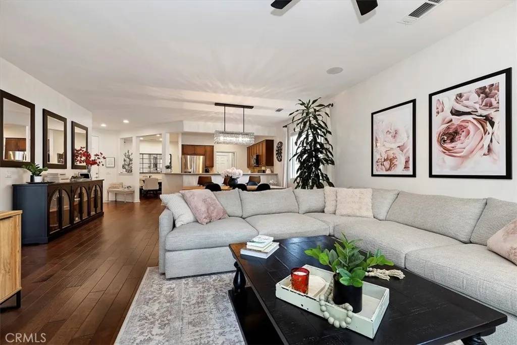 Hemet, CA 92545,5307 Paseo Callado