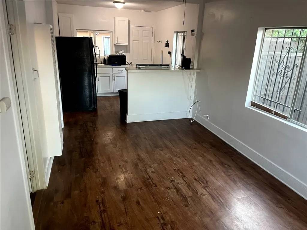Ontario, CA 91762,412 S Palm