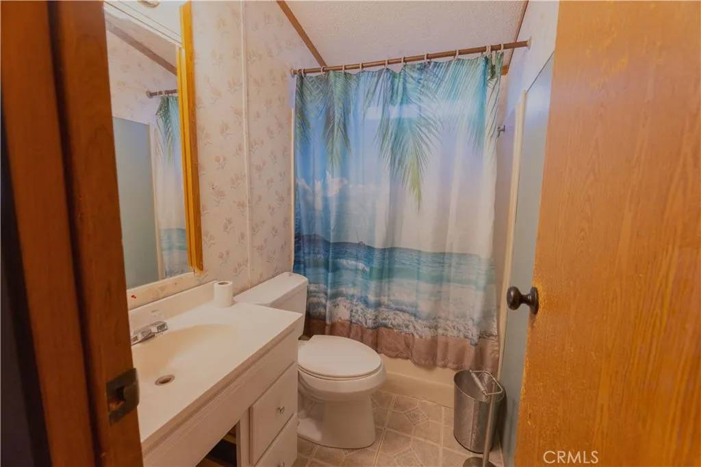 Lake Elsinore, CA 92530,18864 Grand