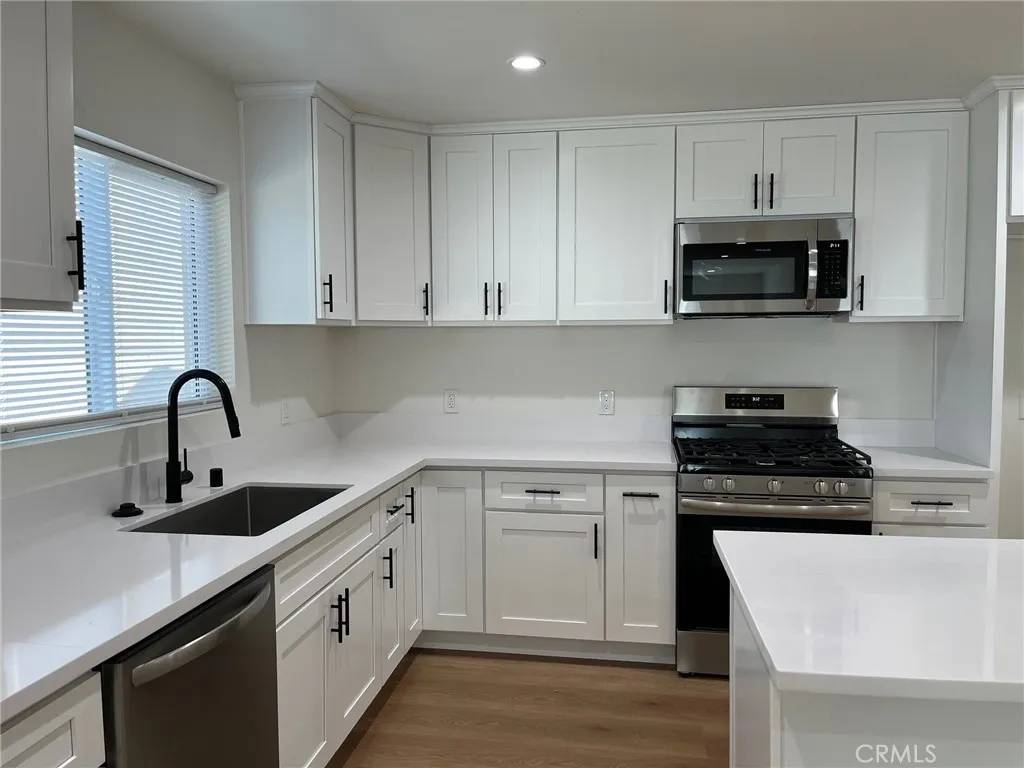 Redlands, CA 92374,504 E Stuart #2