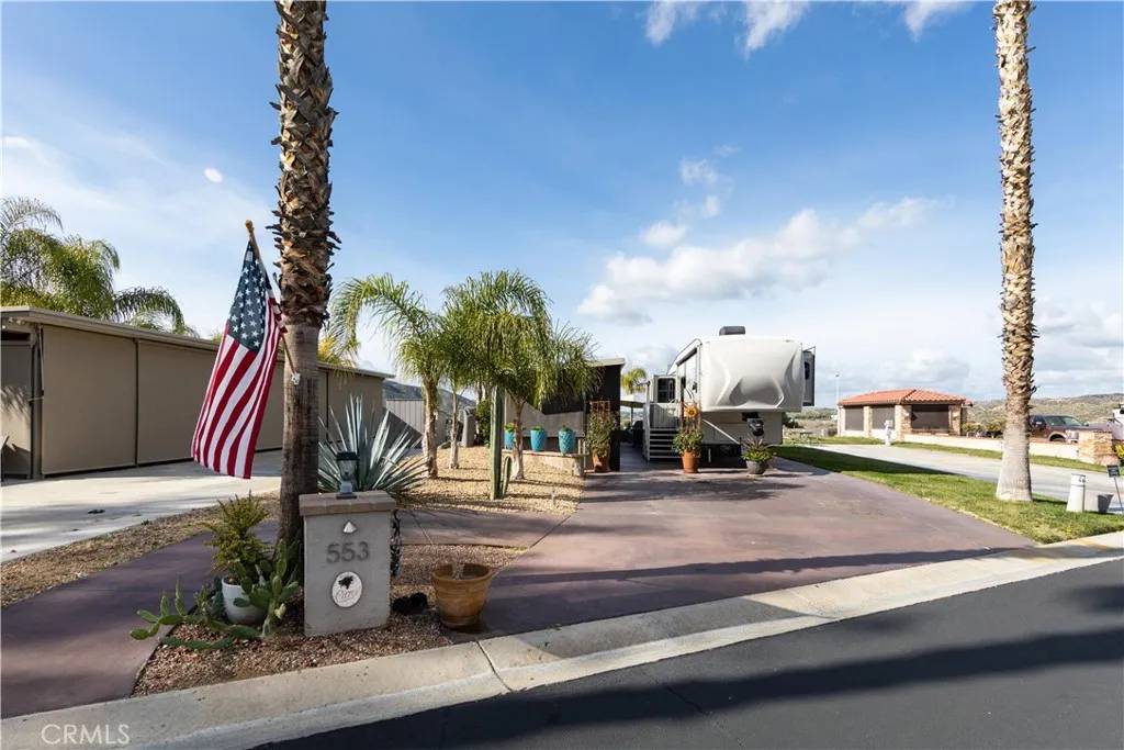 Aguanga, CA 92539,45525 Highway 79 Site 553