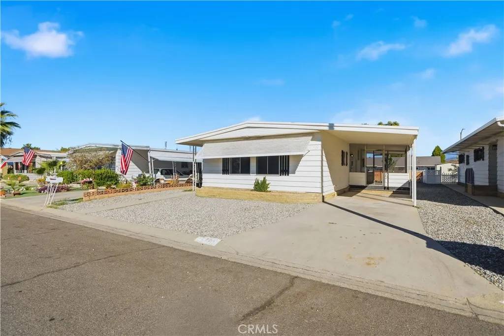 Hemet, CA 92543,270 San Mateo Cir