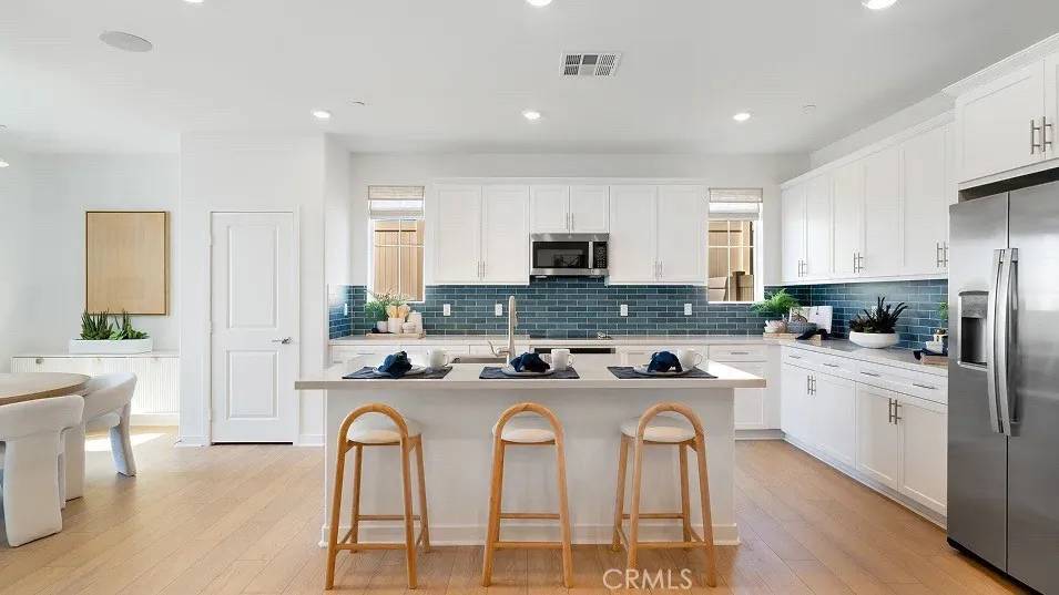 Rialto, CA 92376,1645 Eagle Road