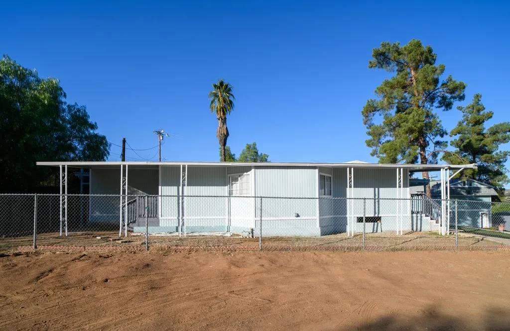 Hemet, CA 92545,26613 Cortrite