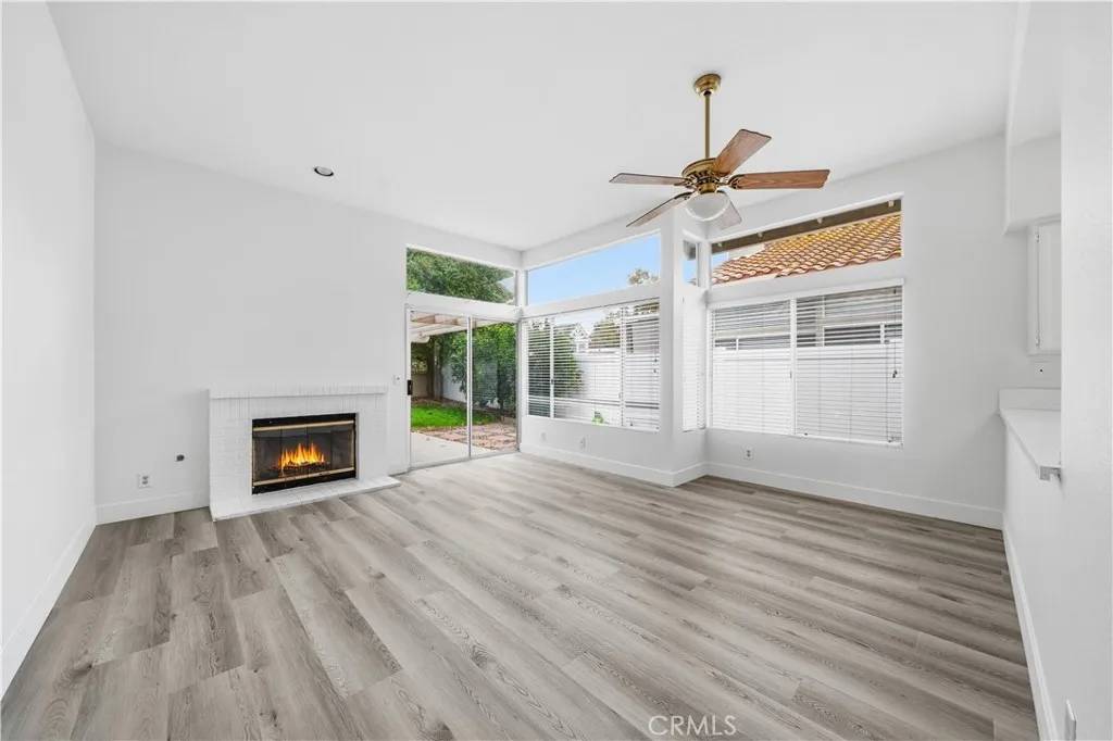 Temecula, CA 92591,40226 Tanager