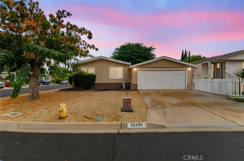 Corona, CA 92883,10421 Stageline