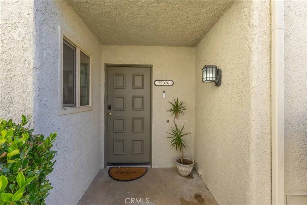 Murrieta, CA 92563,29376 Via Frontera