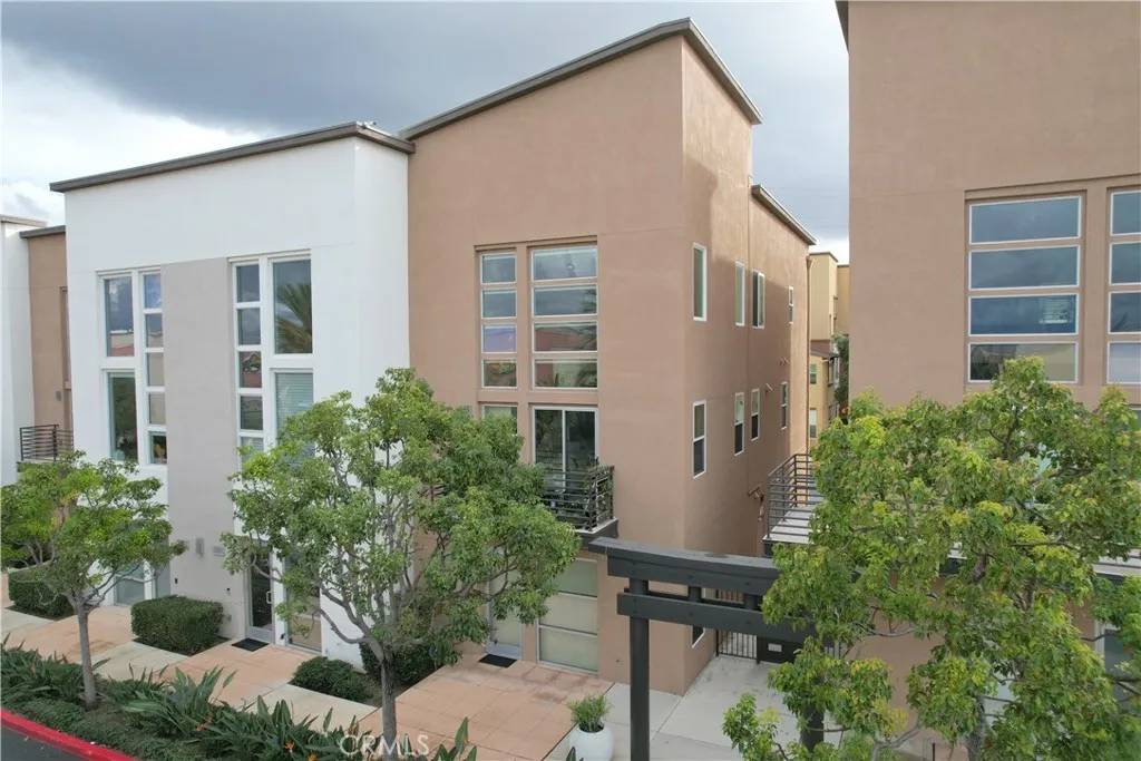 Gardena, CA 90248,1540 W Artesia Square #G