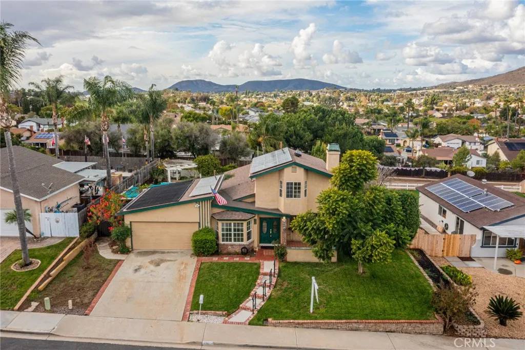 San Marcos, CA 92069,586 Tam O Shanter