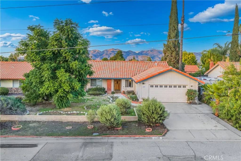 Hemet, CA 92544,42290 Mayberry Avenue