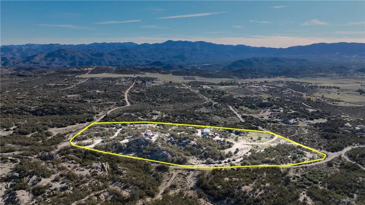 Anza, CA 92539,42475 La Brinia