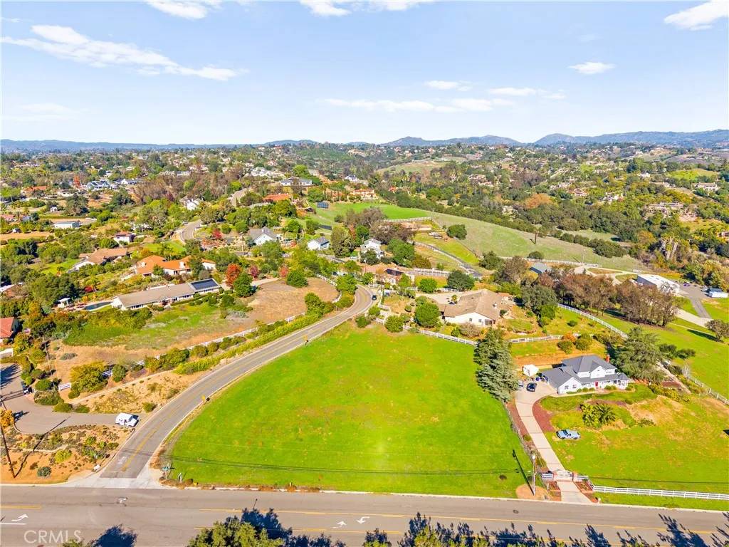 Fallbrook, CA 92028,4060 Alta Vista