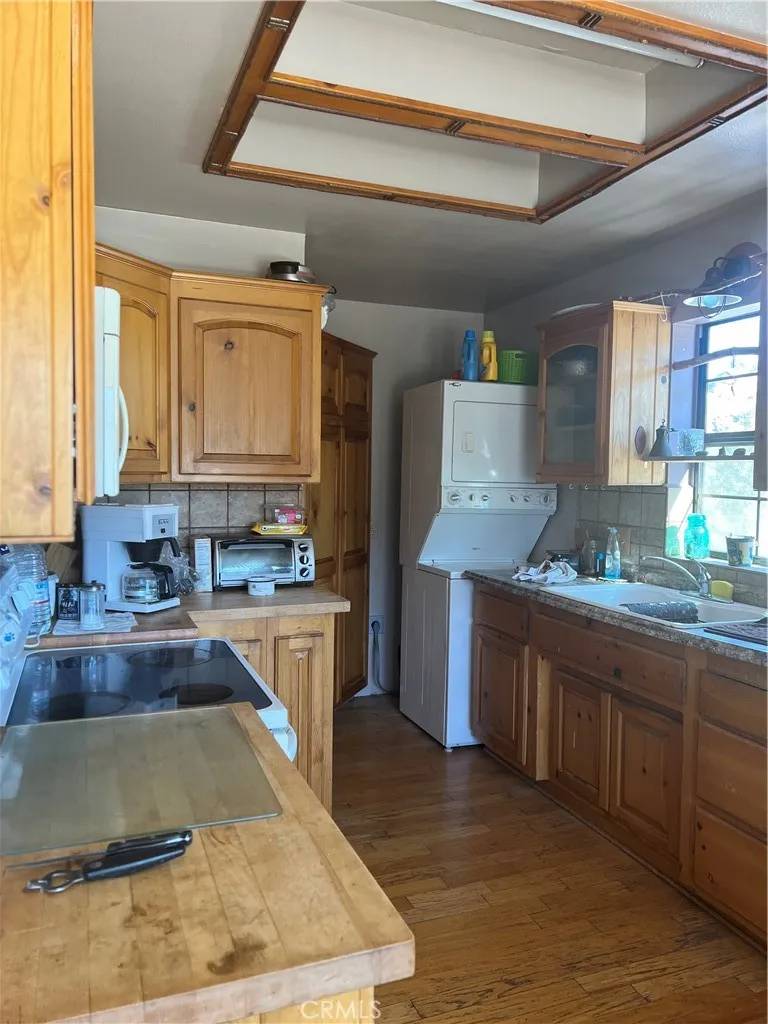 Baldwin Lake, CA 92314,1443 Graphite Lane