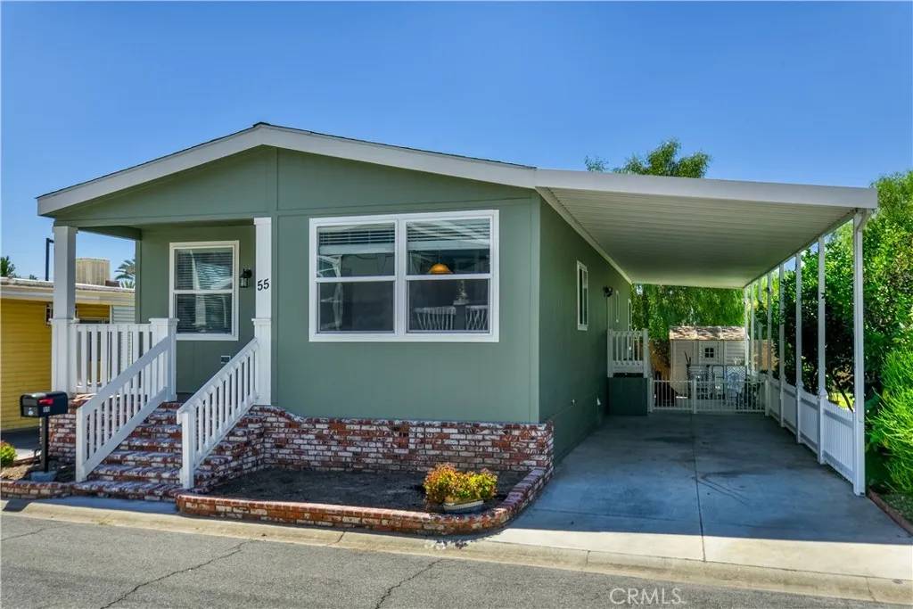 Monrovia, CA 91016,1035 E Huntington #55
