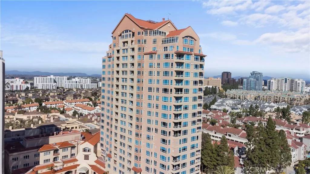 San Diego, CA 92122,3890 Nobel Drive #1705