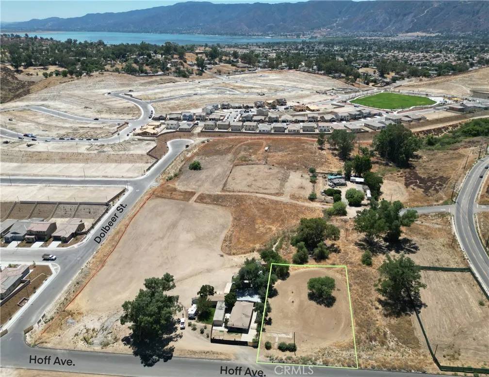 Lake Elsinore, CA 92530,28804 Hoff