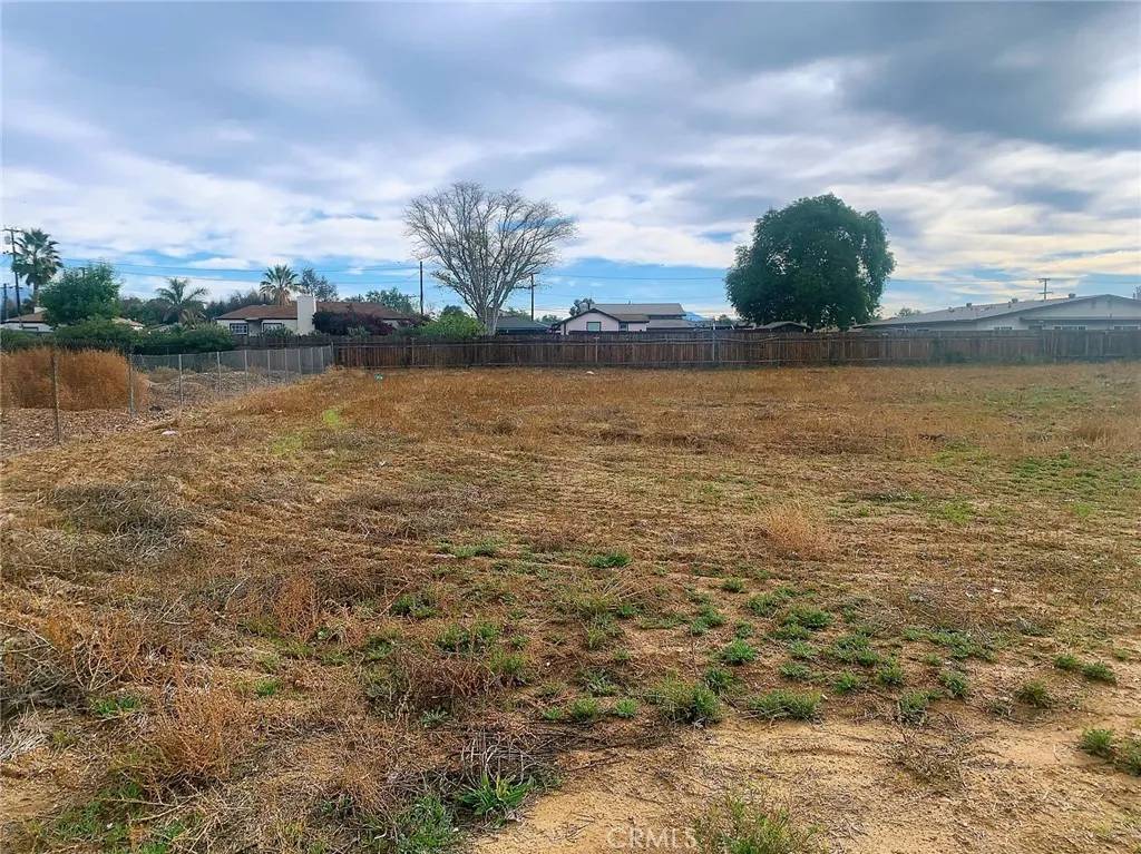 Moreno Valley, CA 92553,0 Barbara St