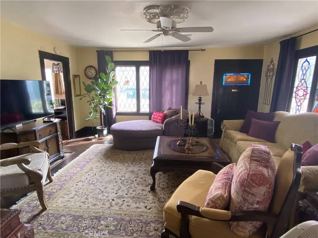 Harbor City, CA 90710,1211 252nd Street