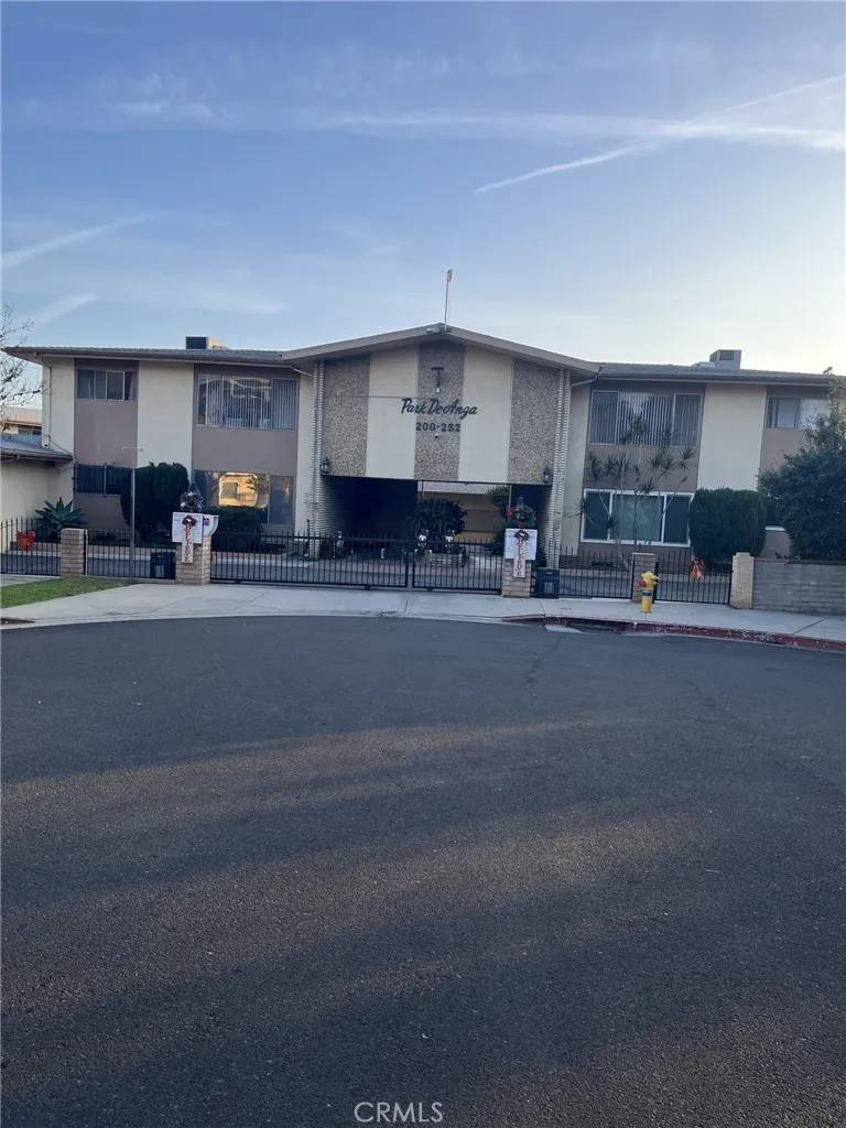 San Gabriel, CA 91776,234 De Anza Street