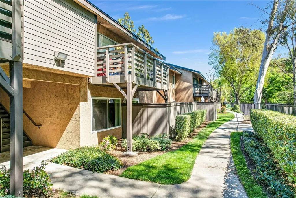 La Habra, CA 90631,1480 W Lambert Road #297