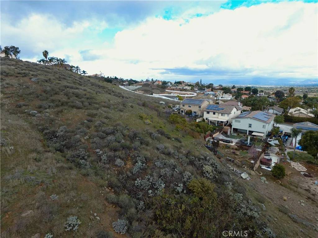 Riverside, CA 92505,0 271181014