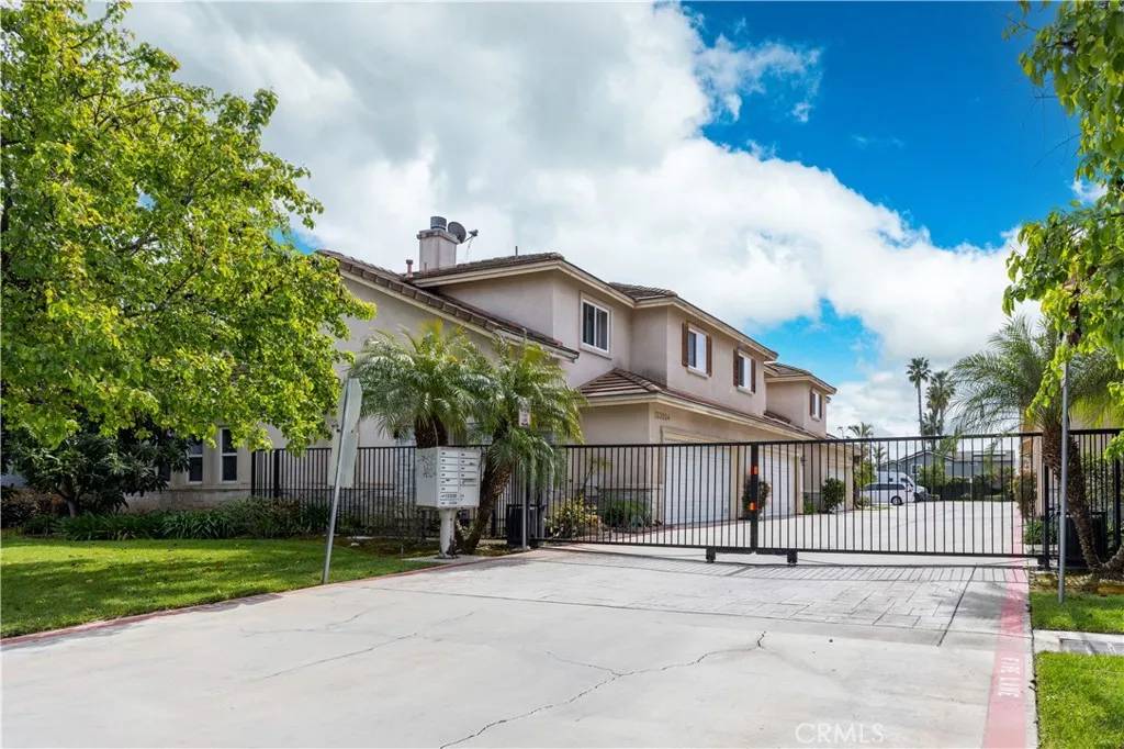 Baldwin Park, CA 91706,13360 Ramona Boulevard #A