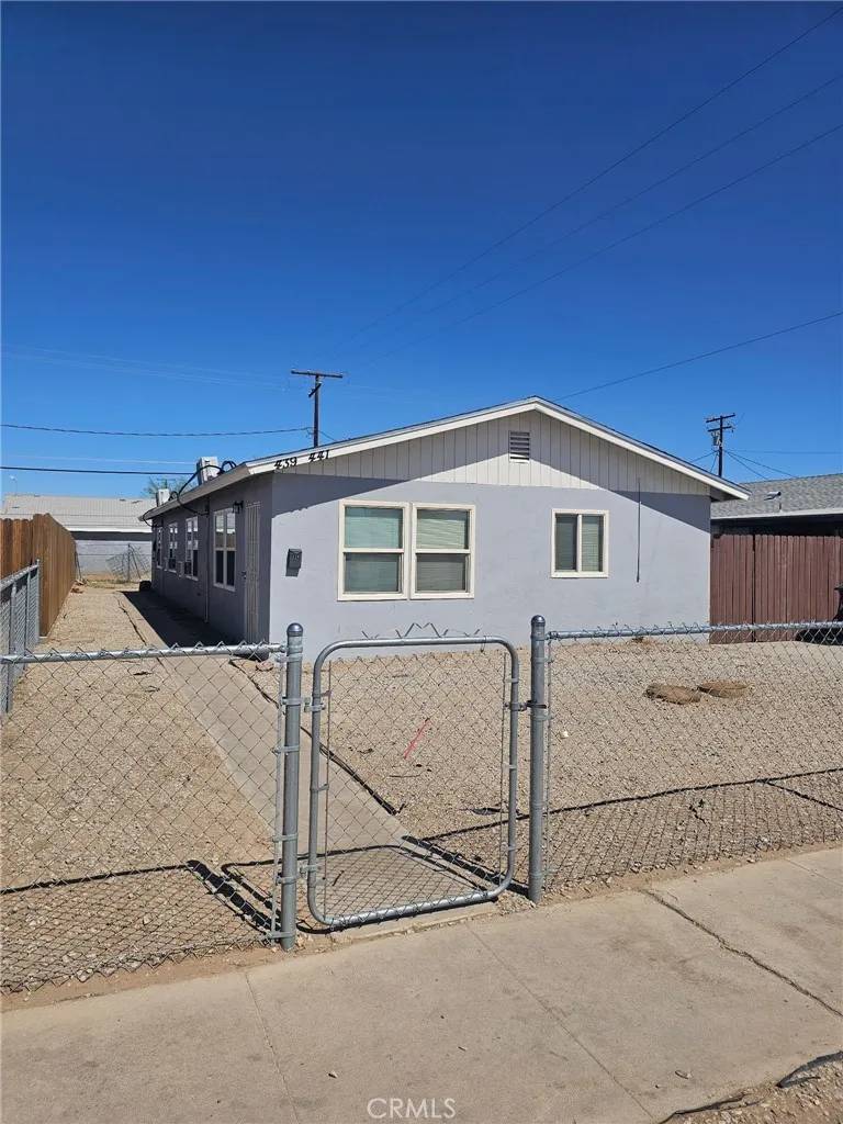 Blythe, CA 92225,439 E Avenue A