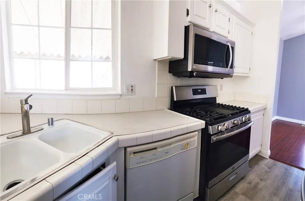 Hawaiian Gardens, CA 90716,12550 Carson #21