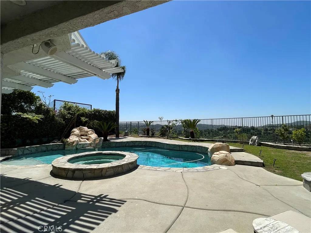 Diamond Bar, CA 91789,21062 Quail Run Drive