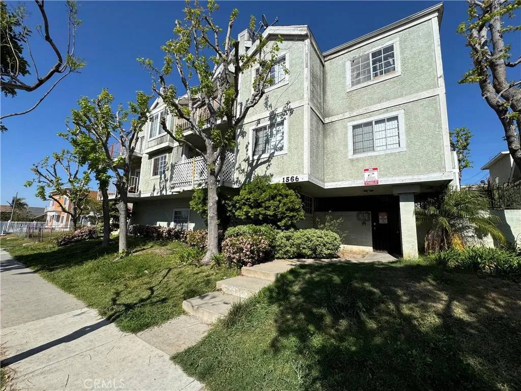 Long Beach, CA 90813,1566 Pine Avenue #206A